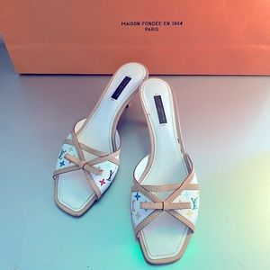 Louis Vuitton Multicolor Sandals size 37